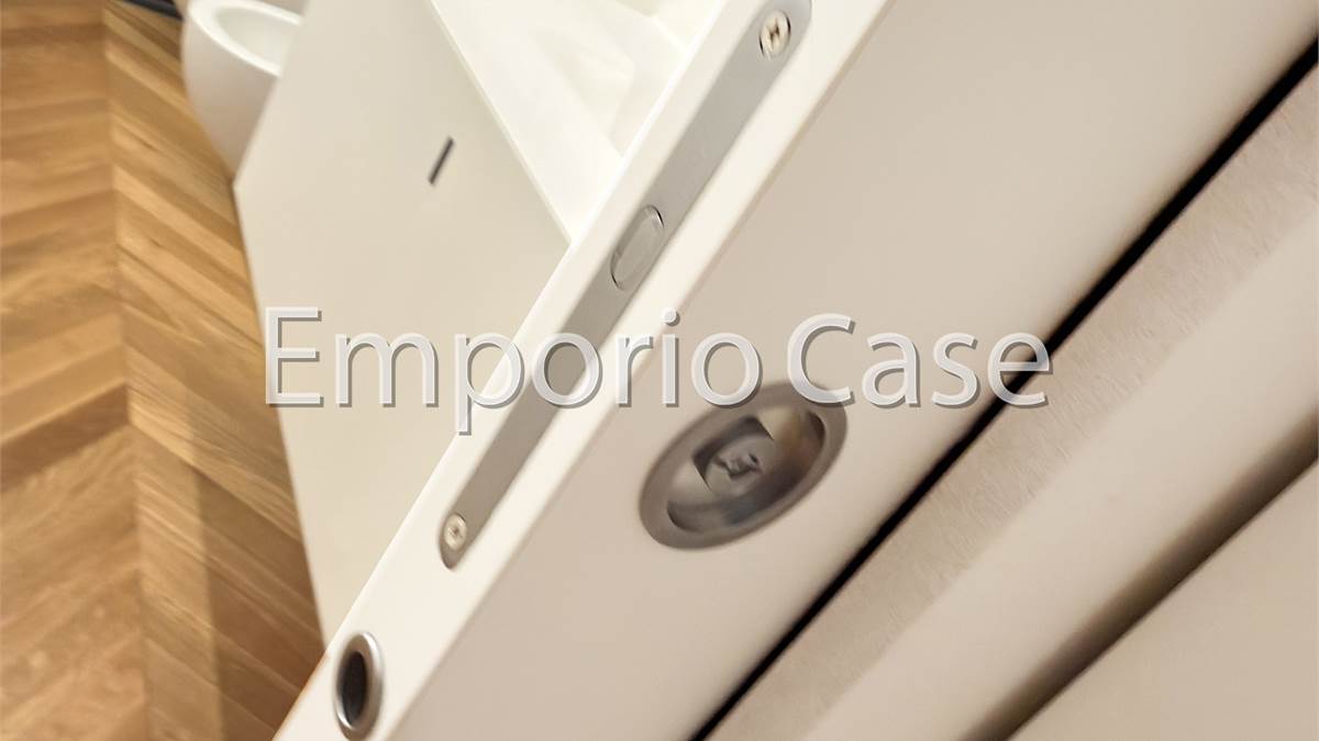 PORTA A SCOMPARSA